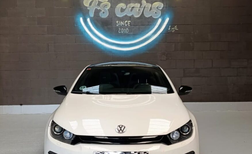 VOLKSWAGEN Scirocco 2.0 TDI By R-Line