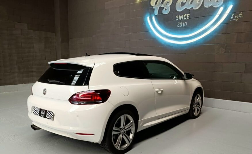 VOLKSWAGEN Scirocco 2.0 TDI By R-Line