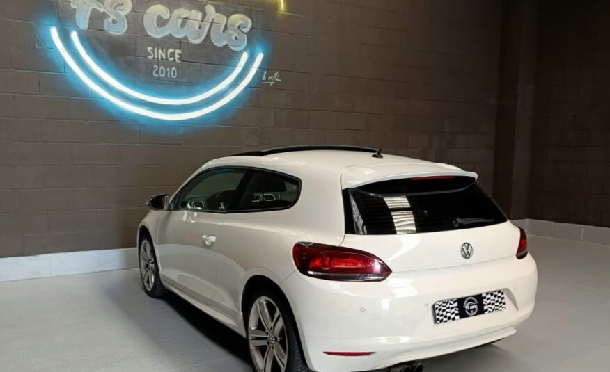 VOLKSWAGEN Scirocco 2.0 TDI By R-Line