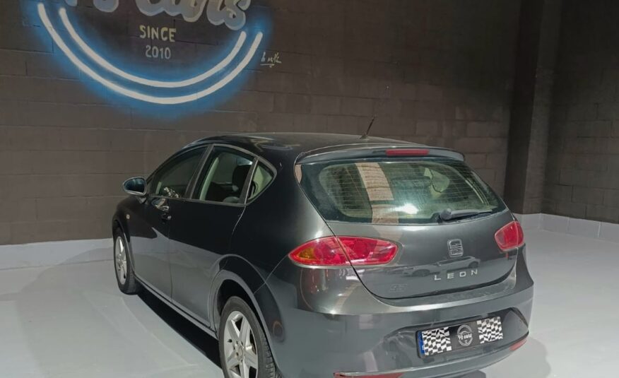 SEAT LEON 1.6 TDI ECOMOTIVE REFERENCE