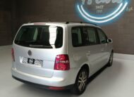 VOLKSWAGEN TOURAN 1.9 TDI EDITION