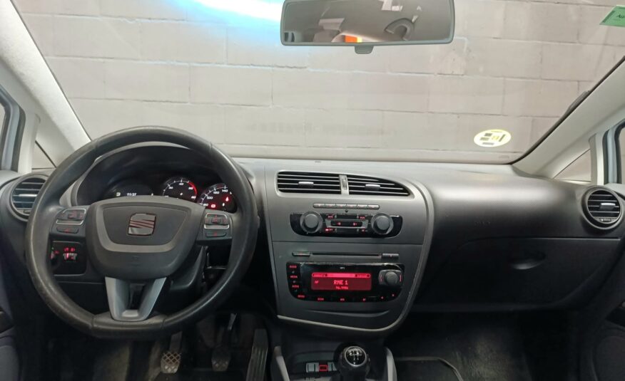 SEAT LEON 1.6 TDI ECOMOTIVE REFERENCE