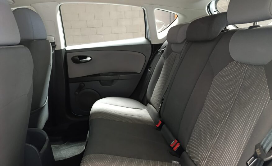 SEAT LEON 1.6 TDI ECOMOTIVE REFERENCE