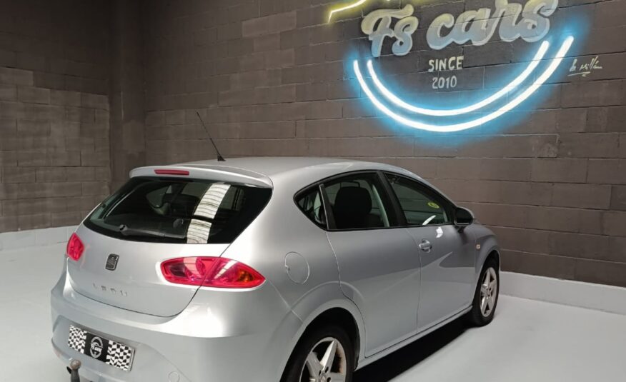 SEAT LEON 1.6 TDI ECOMOTIVE REFERENCE