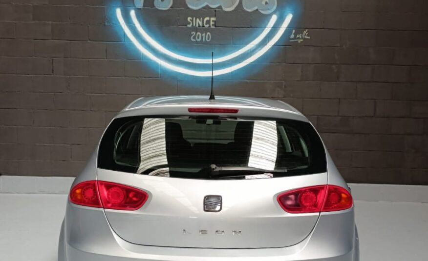 SEAT LEON 1.6 TDI ECOMOTIVE REFERENCE