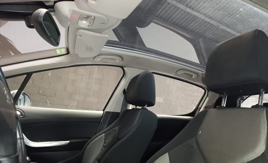PEUGEOT 308 1.6 SPORT
