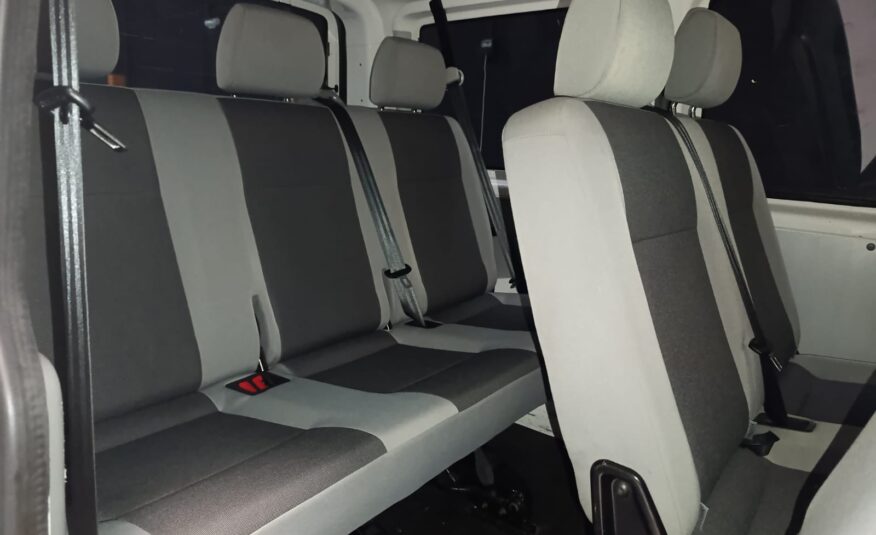 VOLKSWAGEN TRASNPORTER 2.0 TDI COMBI