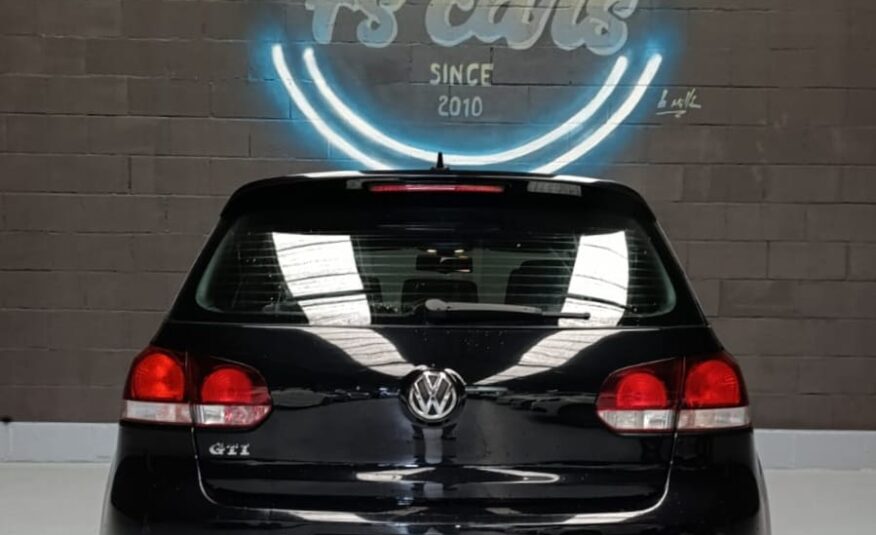 VOLKSWAGEN GOLF 2.0 TFSI GTI