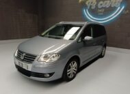 VOLKSWAGEN TOURAN 1.6 TDI ADVANCE