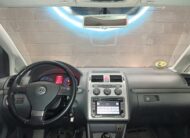 VOLKSWAGEN TOURAN 1.6 TDI ADVANCE