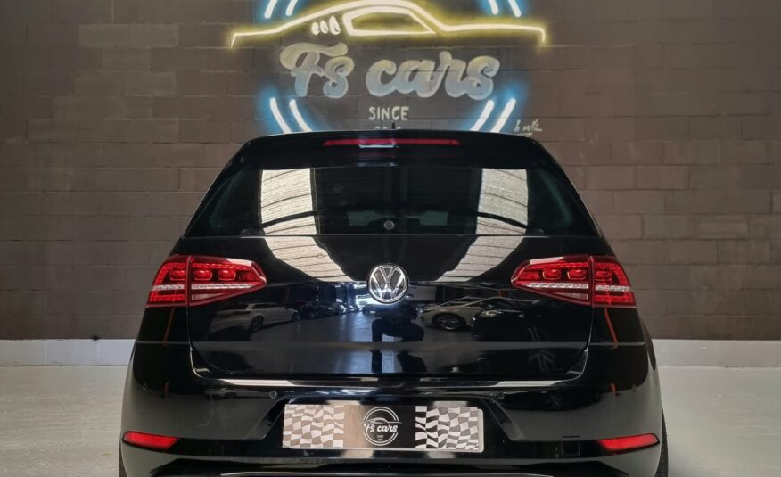 VOLKSWAGEN GOLF VII 2.0 TFSI GTI DSG