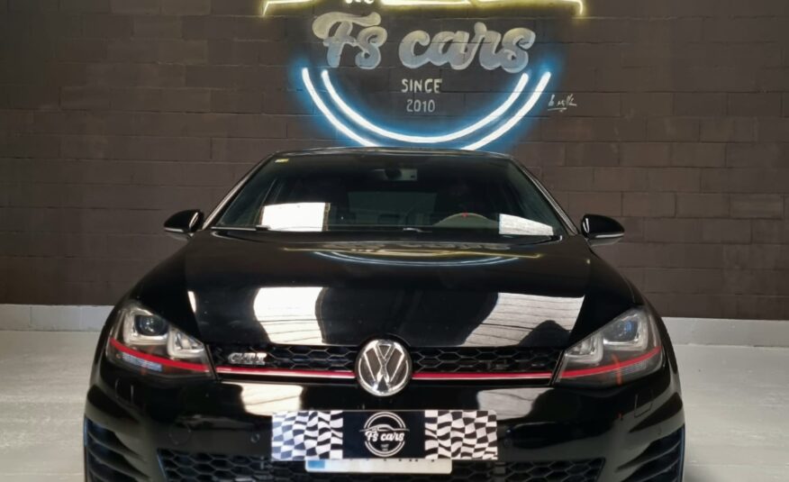 VOLKSWAGEN GOLF VII 2.0 TFSI GTI DSG