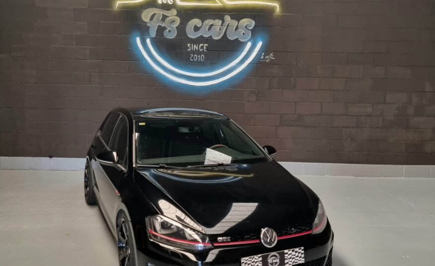 VOLKSWAGEN GOLF VII 2.0 TFSI GTI DSG