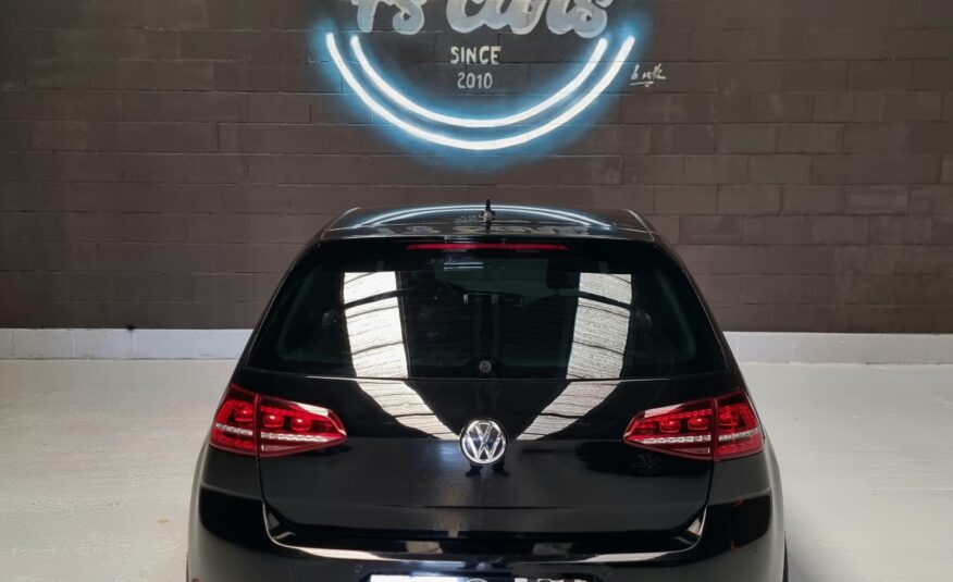 VOLKSWAGEN GOLF VII 2.0 TFSI GTI DSG