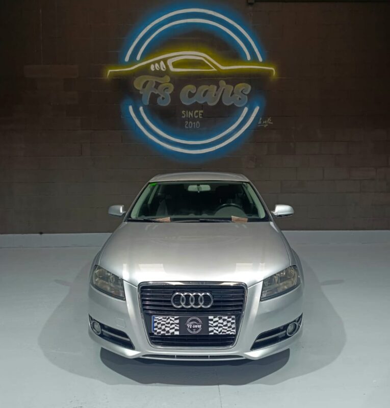 AUDI A3 1.6 TDI ATTRACTION