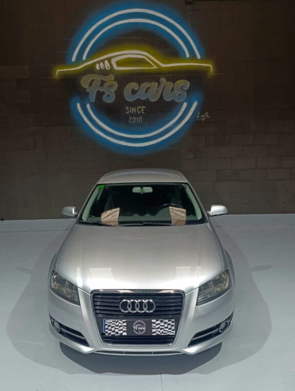 AUDI A3 1.6 TDI ATTRACTION