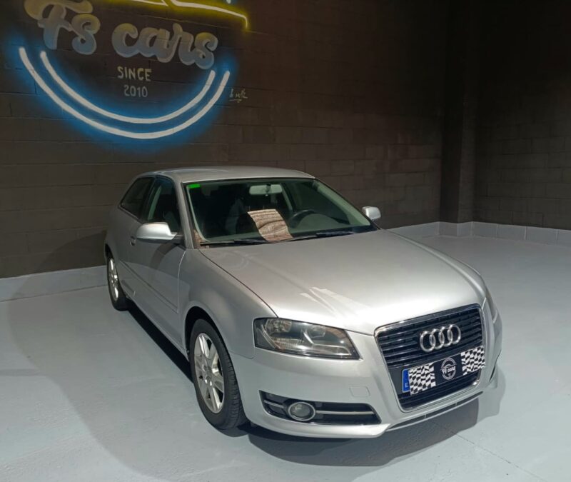 AUDI A3 1.6 TDI ATTRACTION