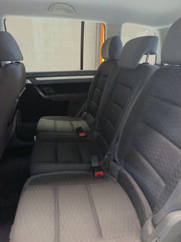 VOLKSWAGEN TOURAN 1.9 TDI TRAVELLER