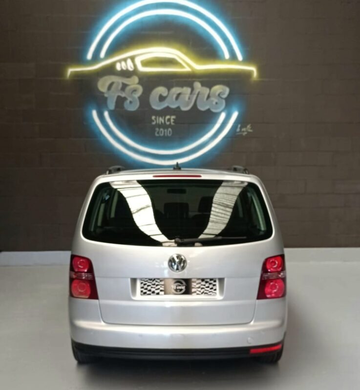VOLKSWAGEN TOURAN 1.9 TDI EDITION