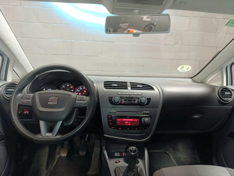 SEAT LEON 1.6 TDI ECOMOTIVE REFERENCE