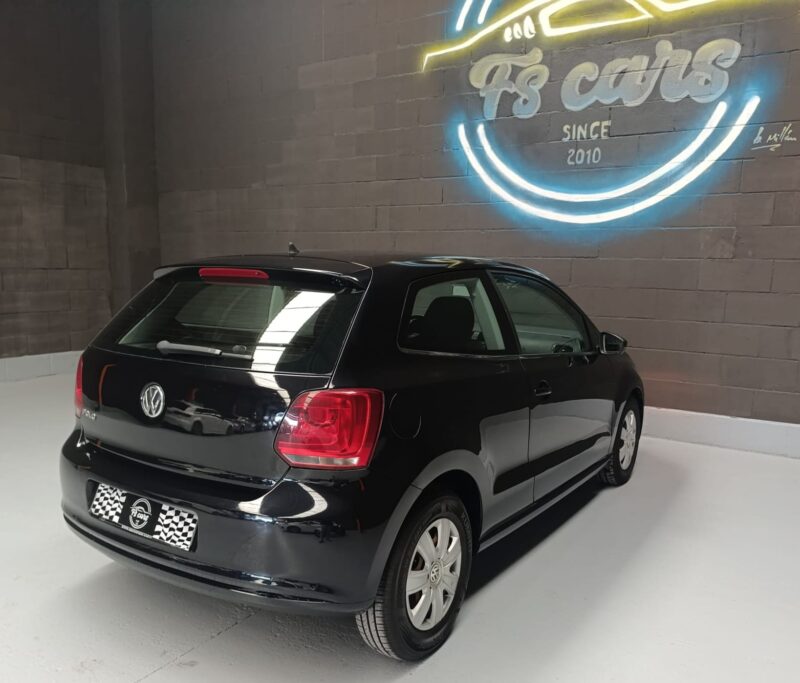 VOLKSWAGEN POLO 1.2 ADVANCE
