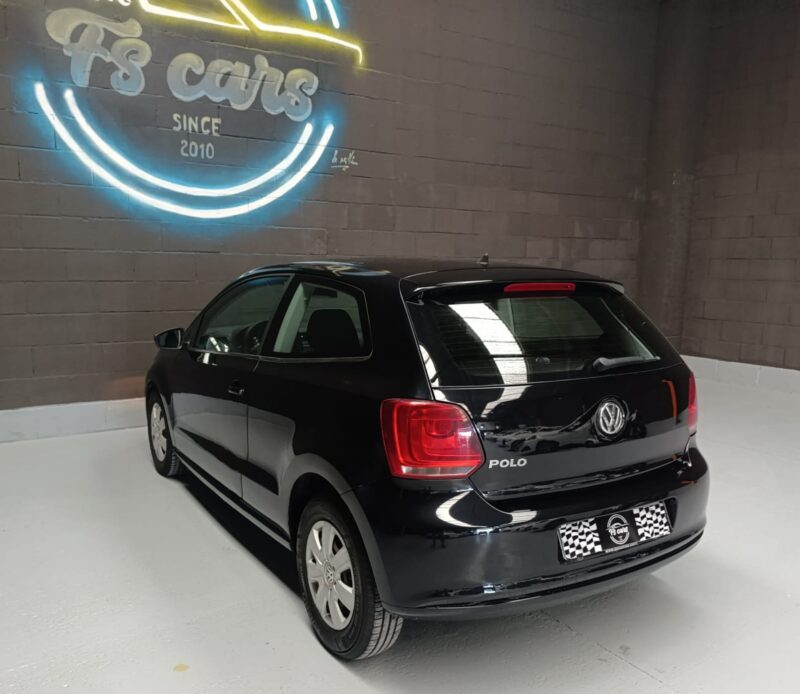 VOLKSWAGEN POLO 1.2 ADVANCE