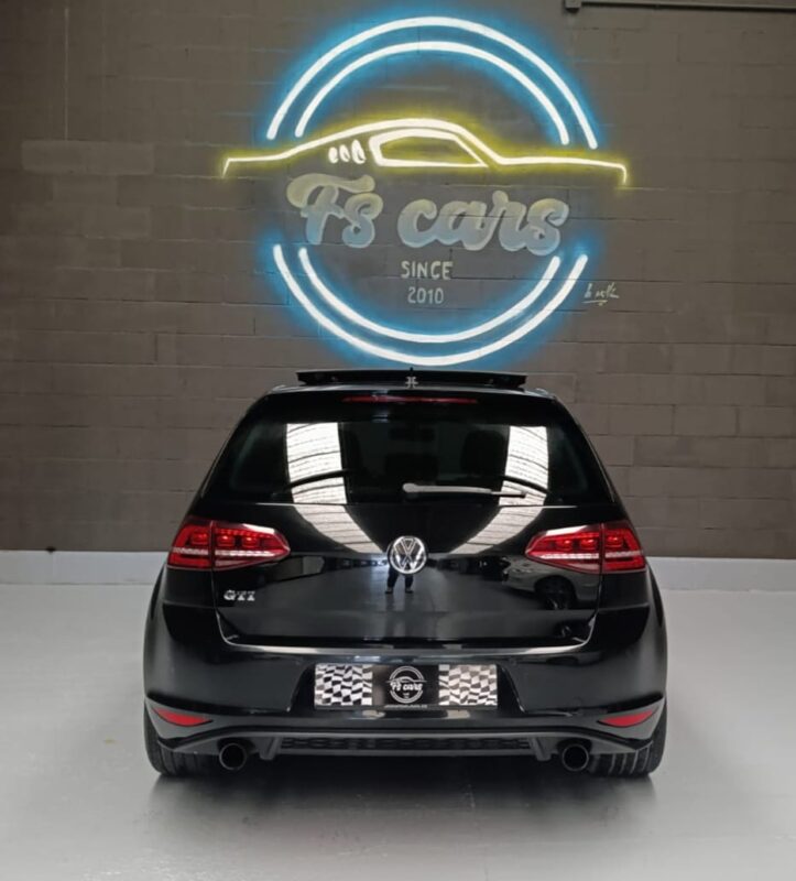 VOLKSWAGEN GOLF 2.0 TFSI GTI DSG