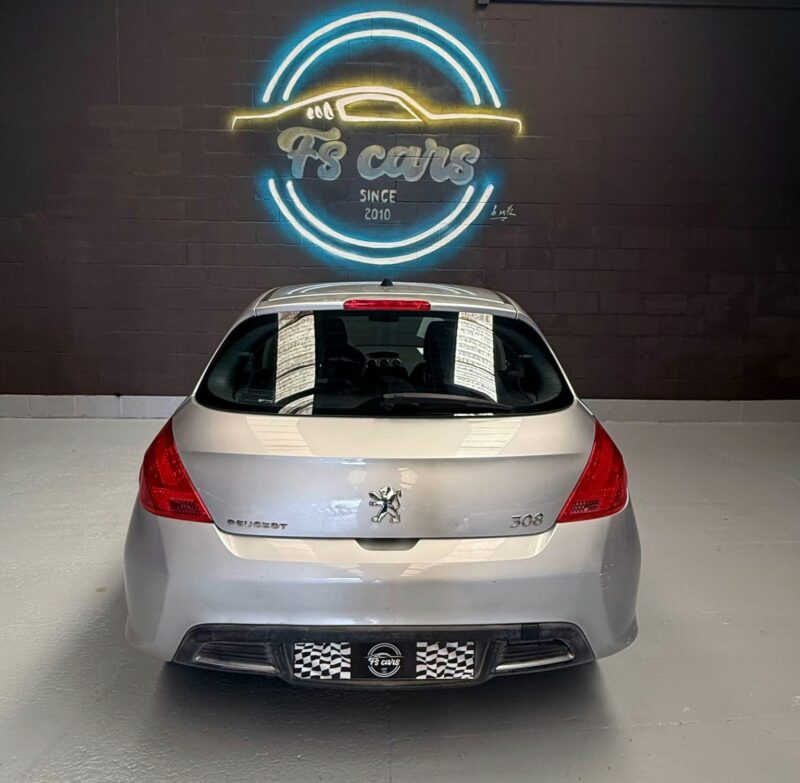 PEUGEOT 308 1.6 HDI SPORT