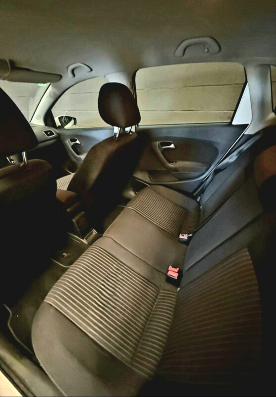 VOLKSWAGEN POLO 1.6 TDI SPORT BY R-LINE