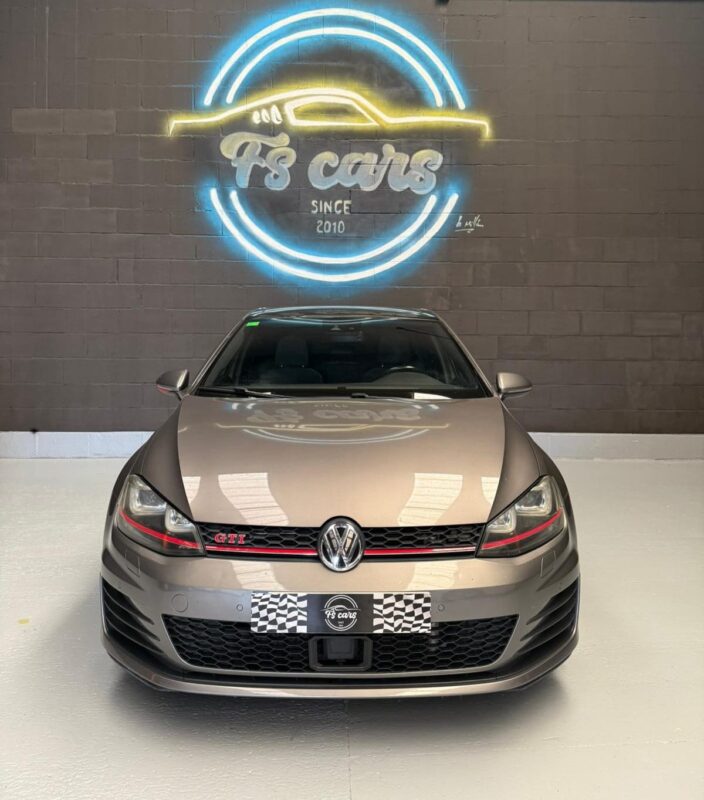 VOLKSWAGEN GOLF VII GTI PERFORMANCE