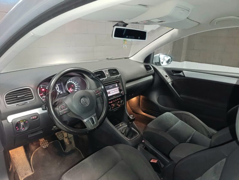 VOLKSWAGEN GOLF 1.6 TDI SPORT