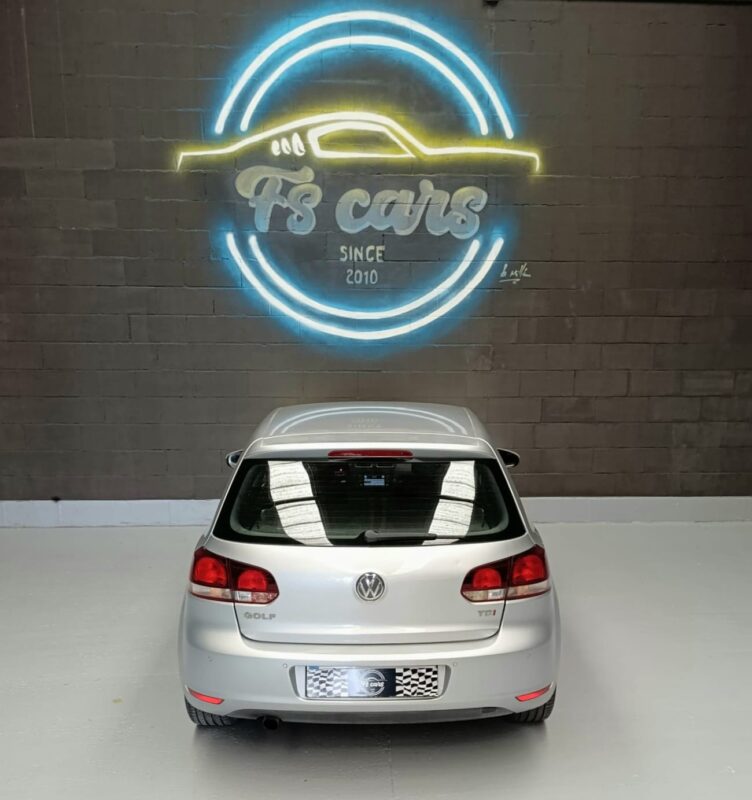 VOLKSWAGEN GOLF 1.6 TDI SPORT