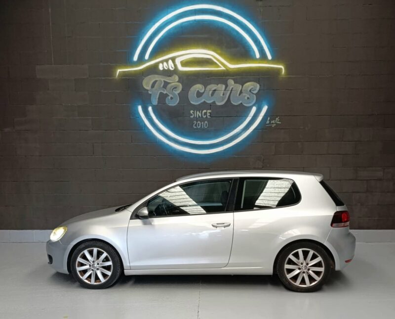 VOLKSWAGEN GOLF 1.6 TDI SPORT